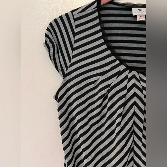 Worthington Black & Gray Fitted Ruffled Blouse – Medium - Picture 9 of 12